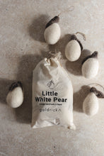 Little White Pear | Natural Wool